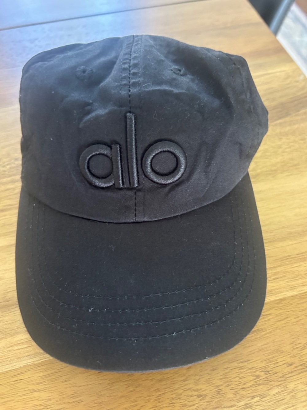ALO Yoga Black Embroidered Logo Baseball Cap